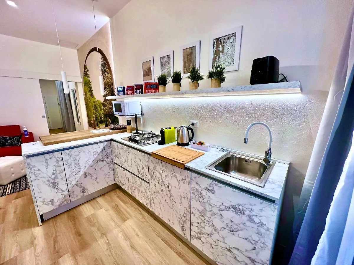 Juliet Suite By Di Bi Rooms Verona Appartamento